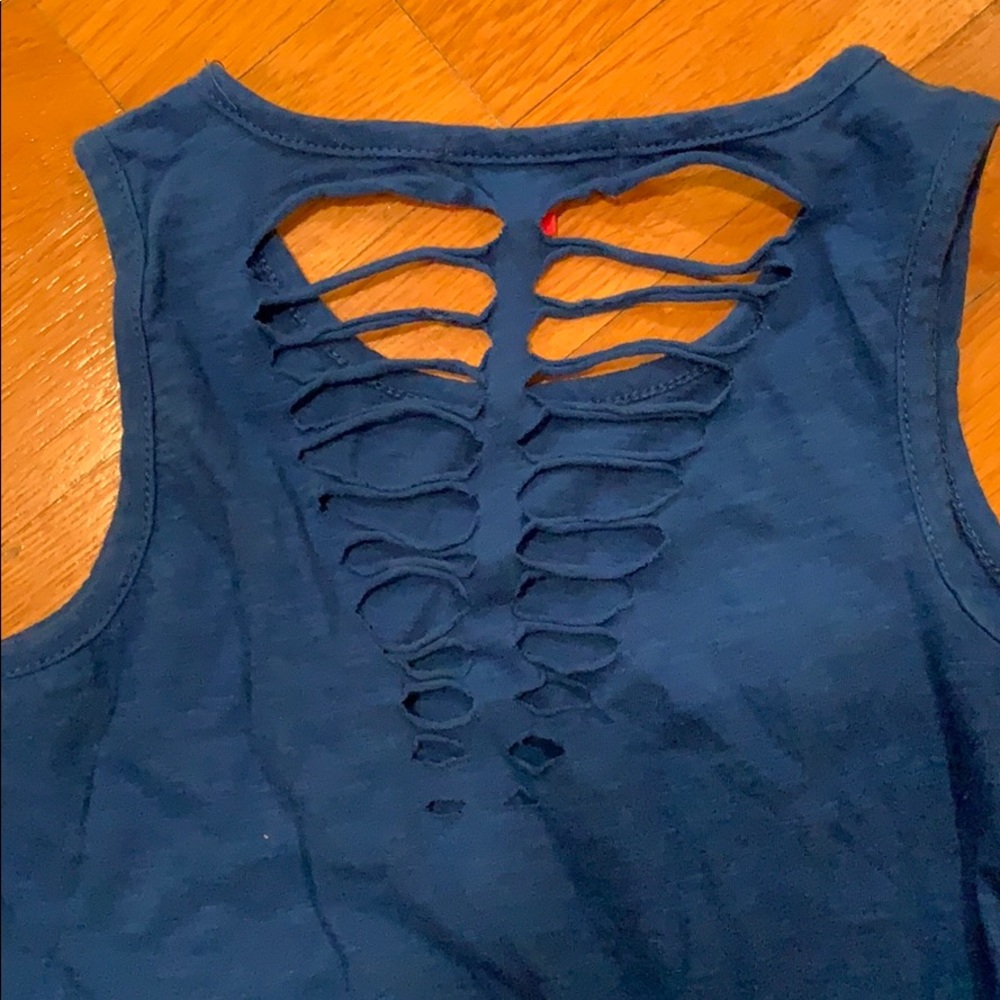 Me.n.u size L tank top - Picture 2 of 3